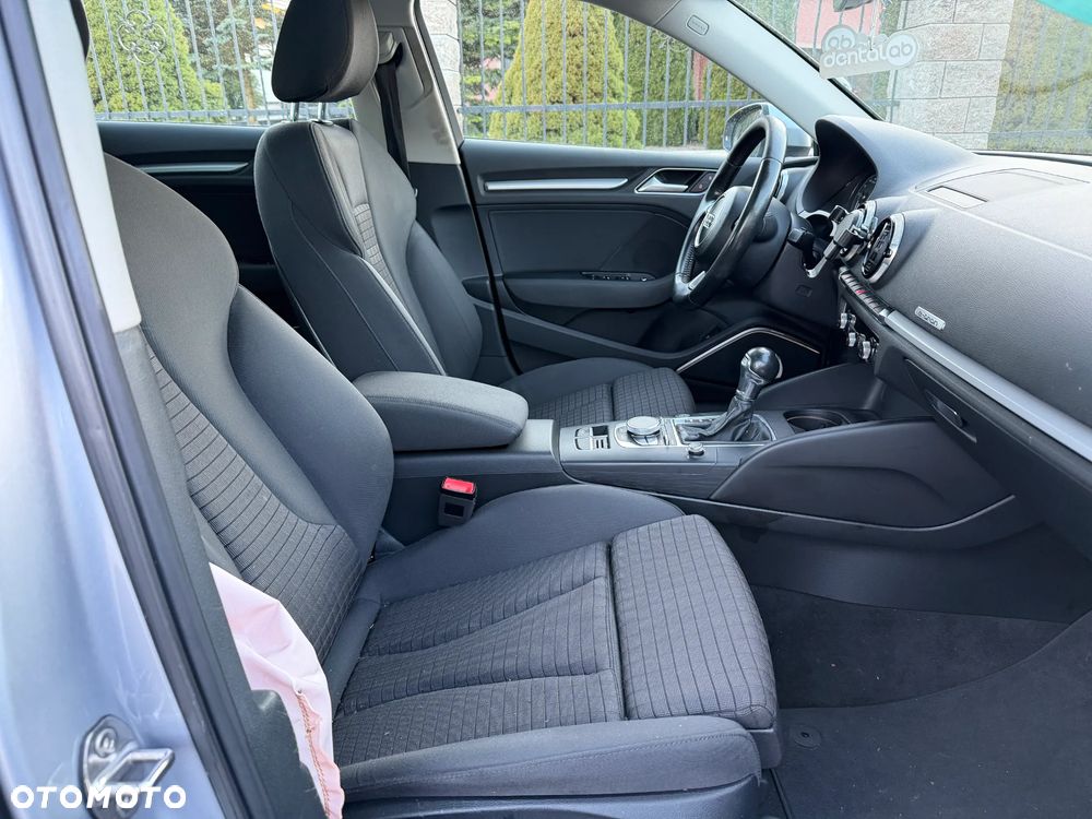 Volkswagen Golf 1.4 GTE Plug-In-Hybrid DSG - 26