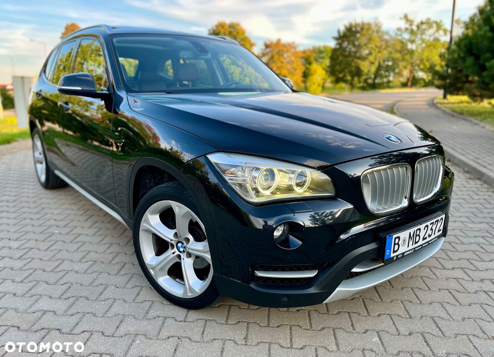 BMW X1 xDrive20i Sport Line - 19