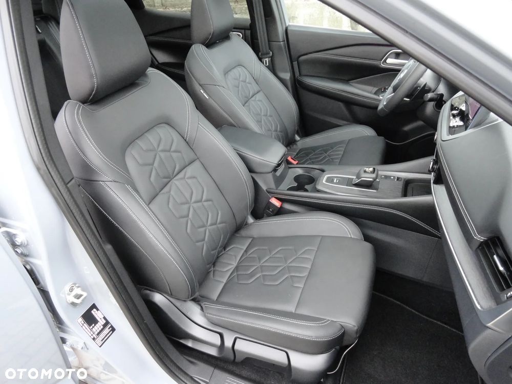 Nissan Qashqai 1.3 DIG-T mHEV Tekna Xtronic - 11