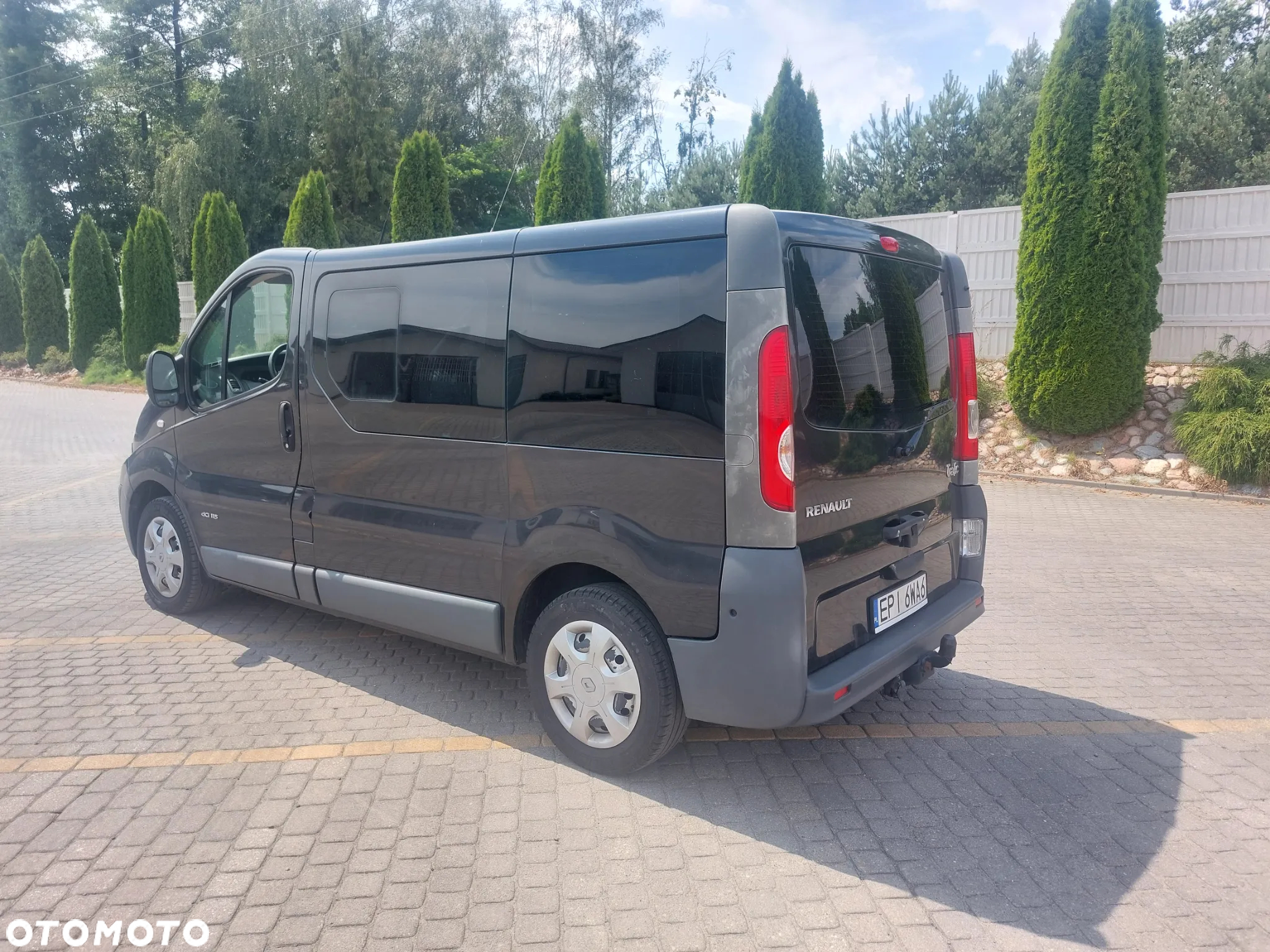 Renault Trafic - 2