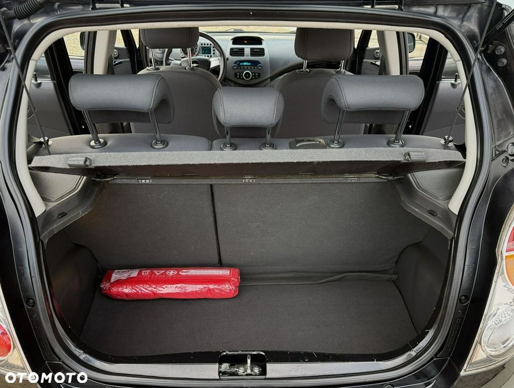 Chevrolet Spark 1.0 EcoLogic LS - 18