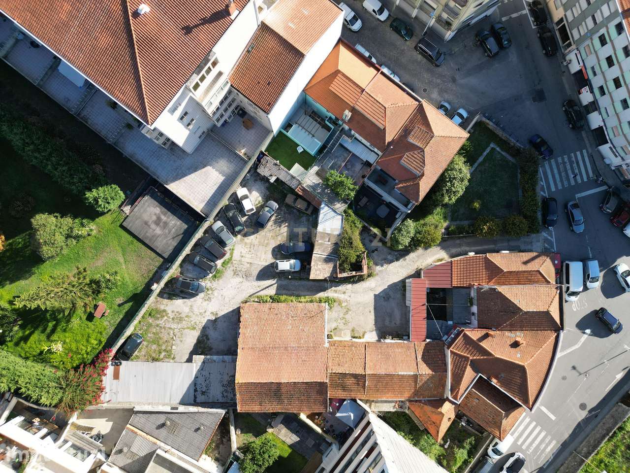 Terreno 1.600 m² de Construção no Porto com PIP | Projeto para 20-30 F - Grande imagem: 5/8