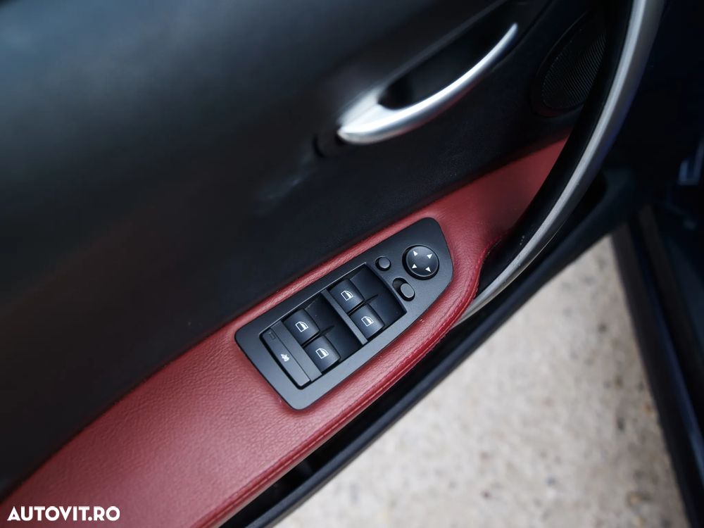 BMW Seria 1 120i Aut. - 22