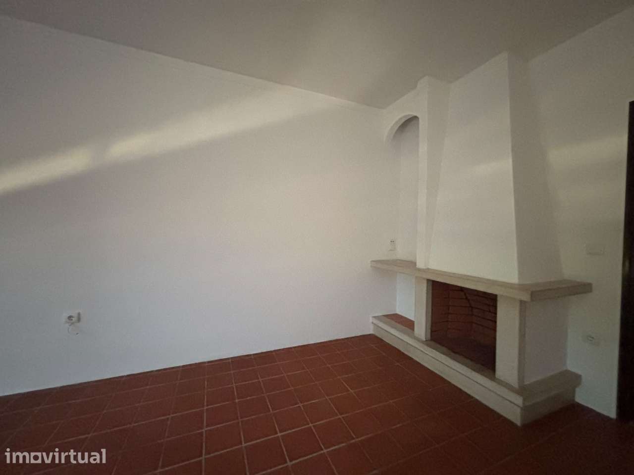 Apartamento Remodelado em Torres Novas - Grande imagem: 5/6