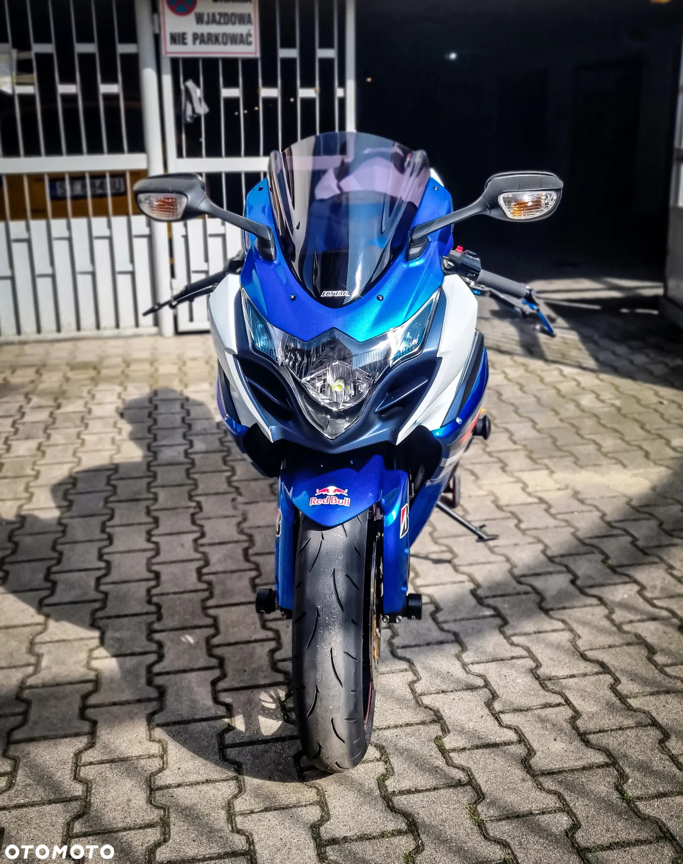 Suzuki GSX-R - 2