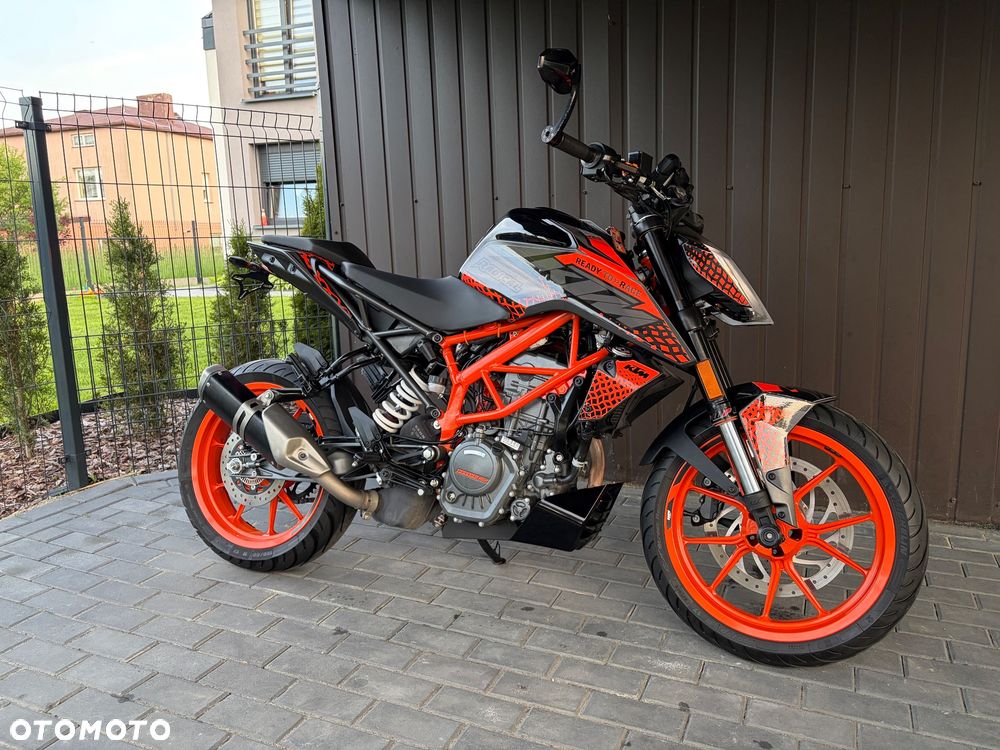 KTM Duke 125 - 10