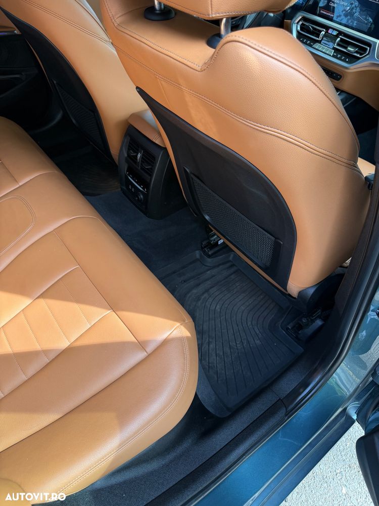 BMW Seria 3 320i xDrive AT - 16