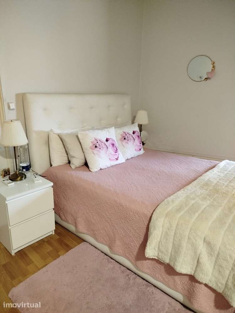 Quarto com Wc a 250m da Universidade - Grande imagem: 2/10