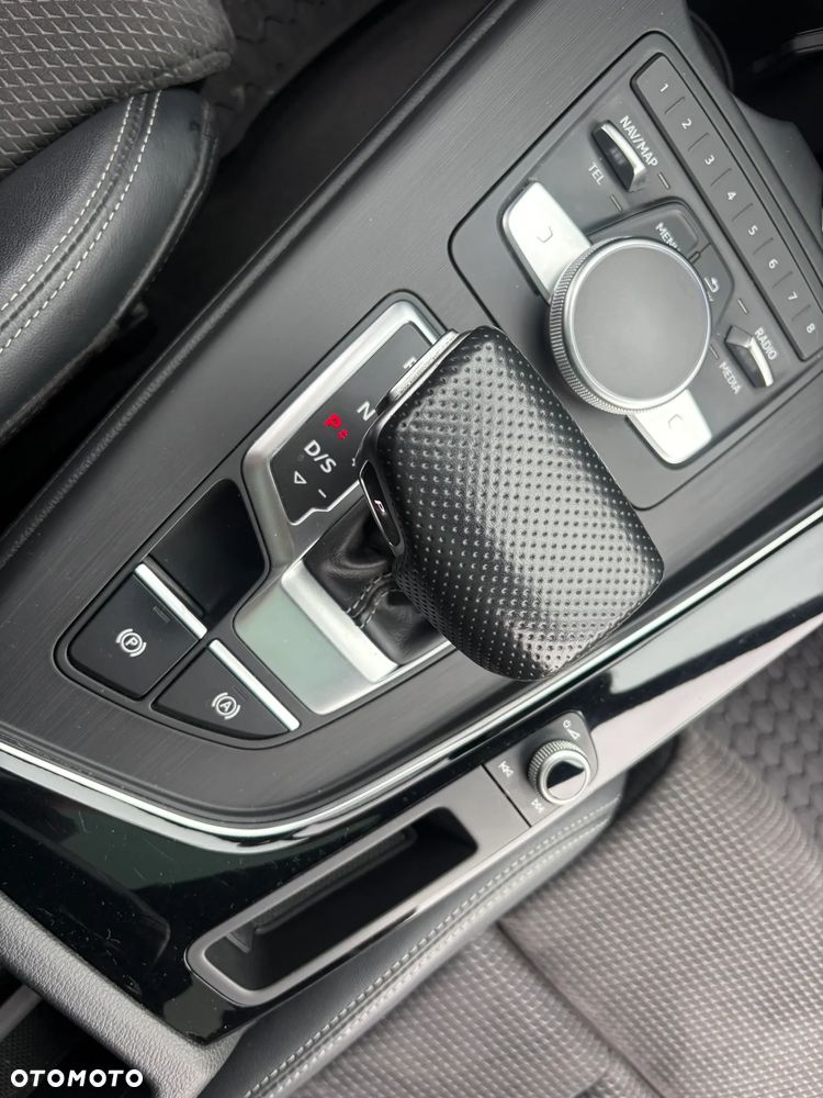 Audi A4 - 25