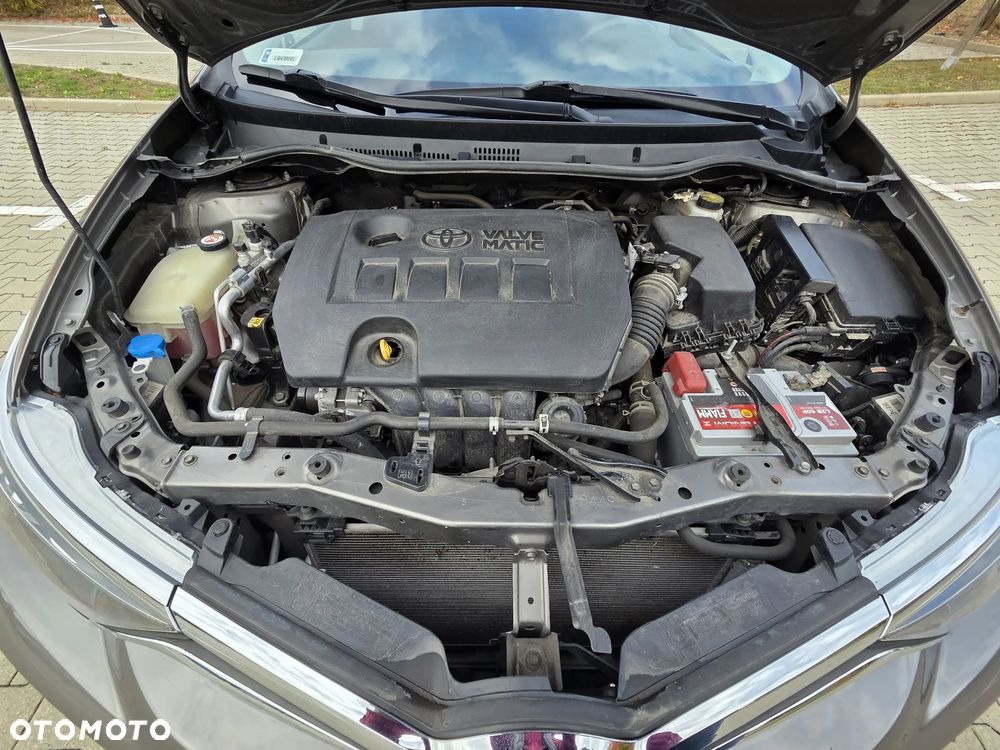 Toyota Auris - 14