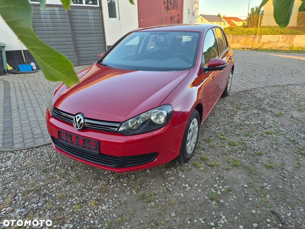 Volkswagen Golf - 2