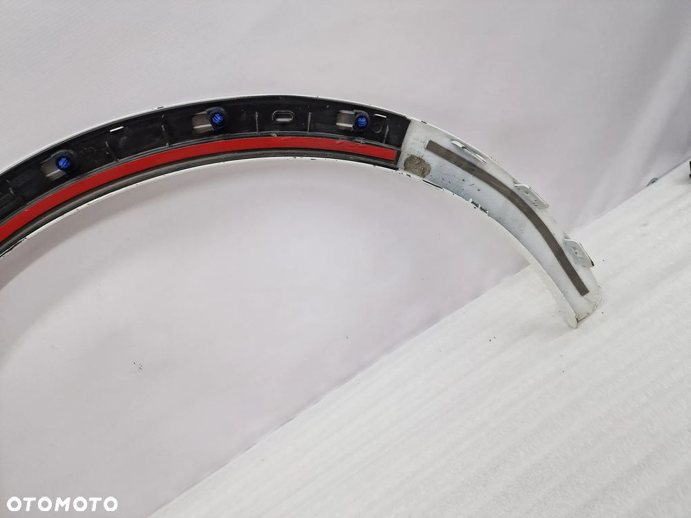 AUDI Q3 8U0 11-18 PRAWA TYLNA TYLNIA TYŁ LISTWA NA BŁOTNIK , NR 8U0853818 / 8U0853818A / 8U0853818B , NR AUKCJI NLB115 - 13