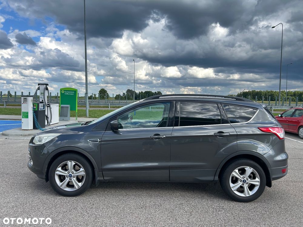 Ford Escape 2.0 EcoBoost FWD Titanium - 12