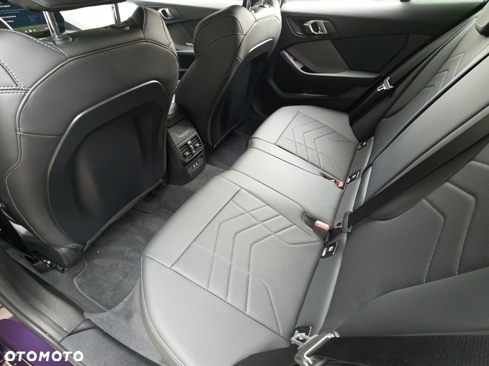 BMW Seria 1 - 10