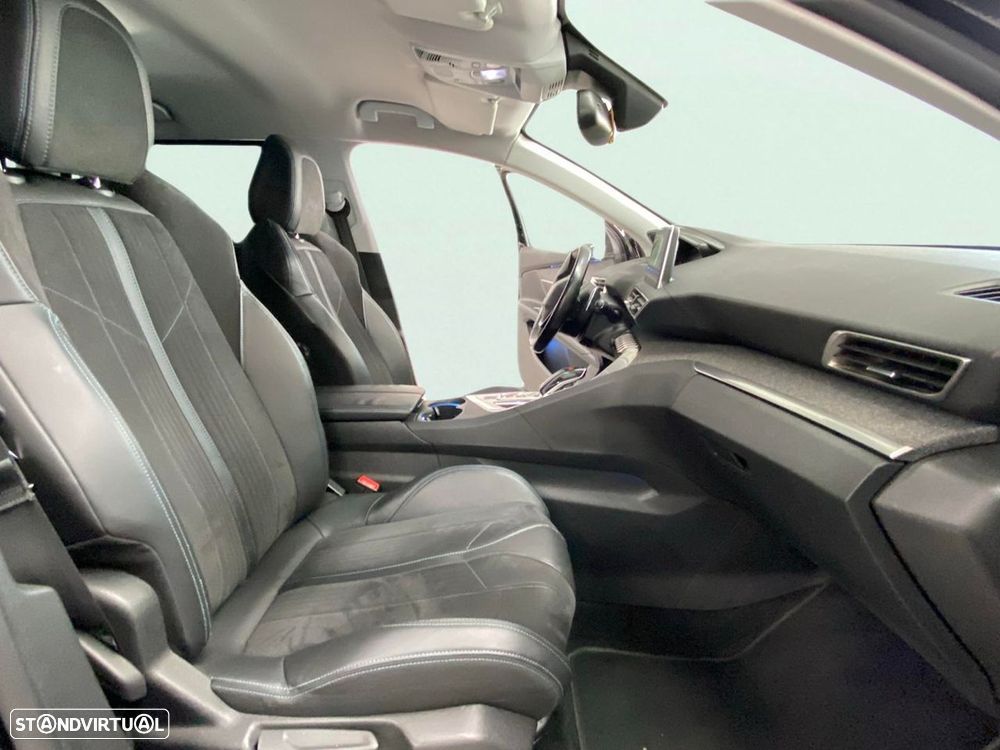Peugeot 5008 1.5 BlueHDi Crossway EAT8 - 17