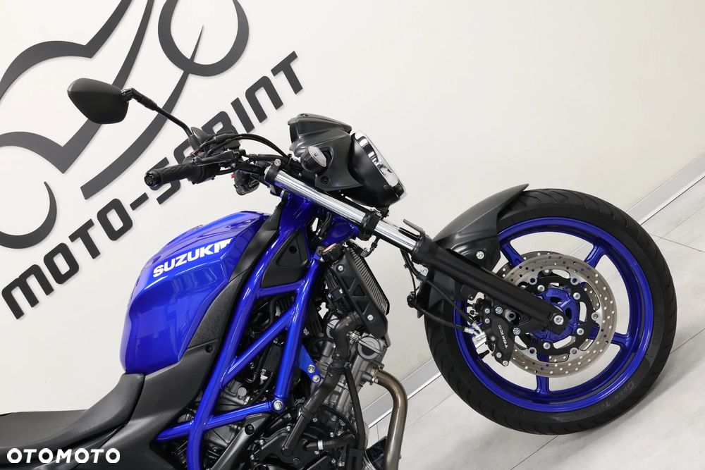 Suzuki SV - 18