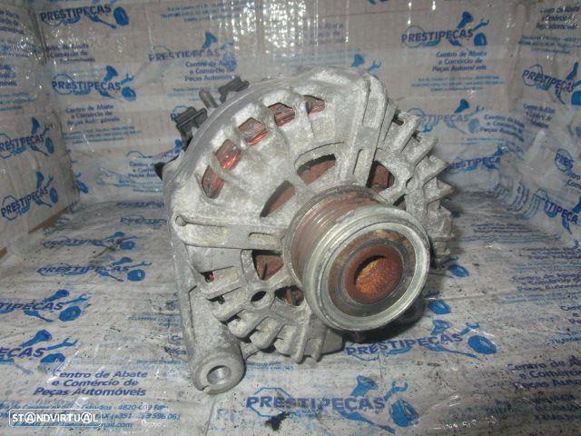 Alternador  8578608AI01 2622129A BMW F20 2014 118D BMW F31 2014 320D 163CV 5P CINZA VALEO 14V 180A - 2