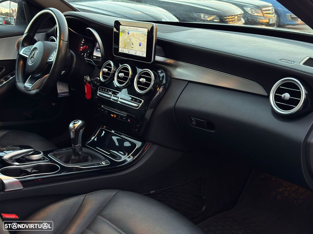 Mercedes-Benz C 220 d AMG Line - 12