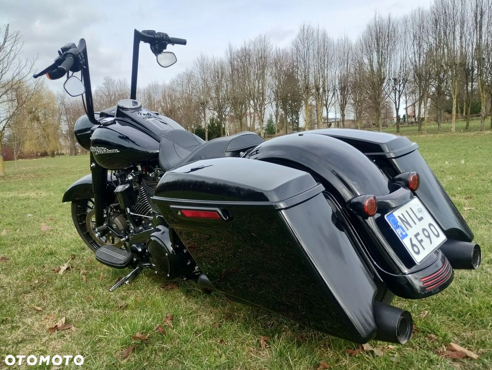 Harley-Davidson Touring Road King - 21