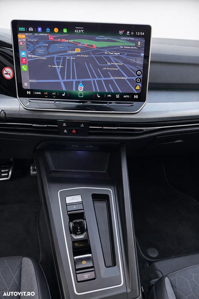 Volkswagen Golf 1.5 eHybrid OPF DSG Goal - 10