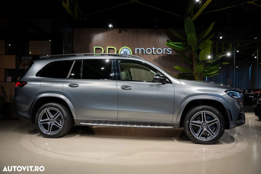 Mercedes-Benz GLS - 12