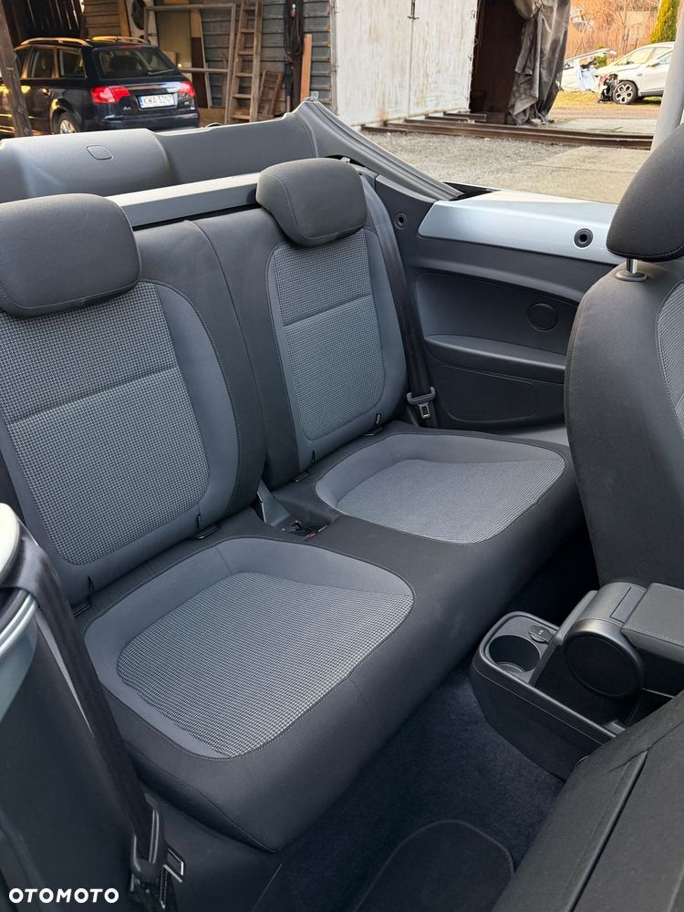 Volkswagen Beetle 1.2 TSI Karmann - 22