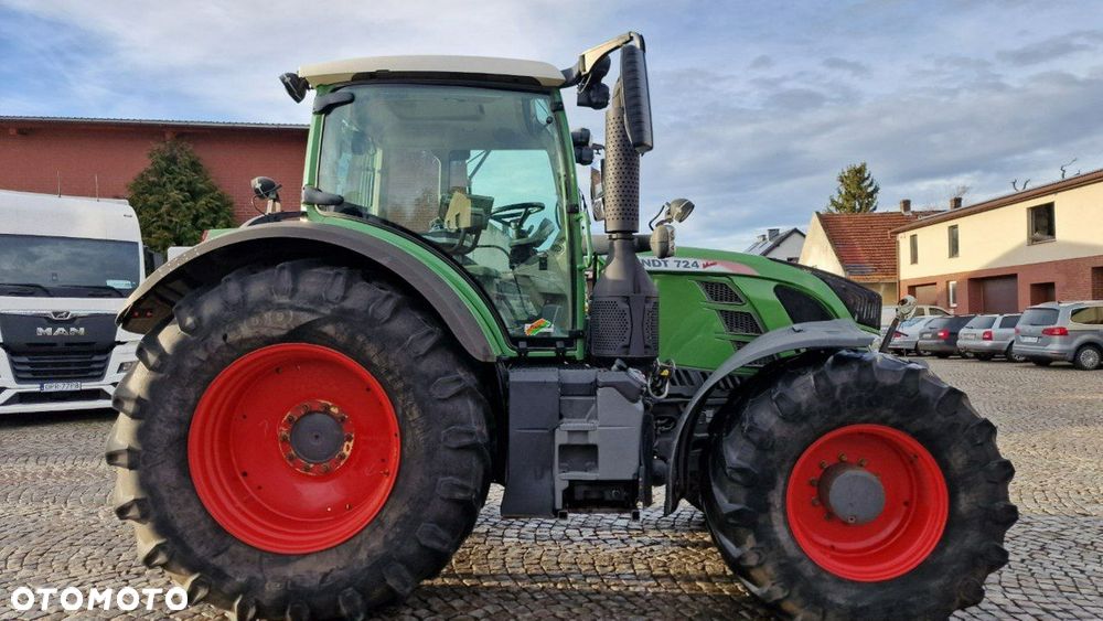 Fendt 724 VARIO - 6