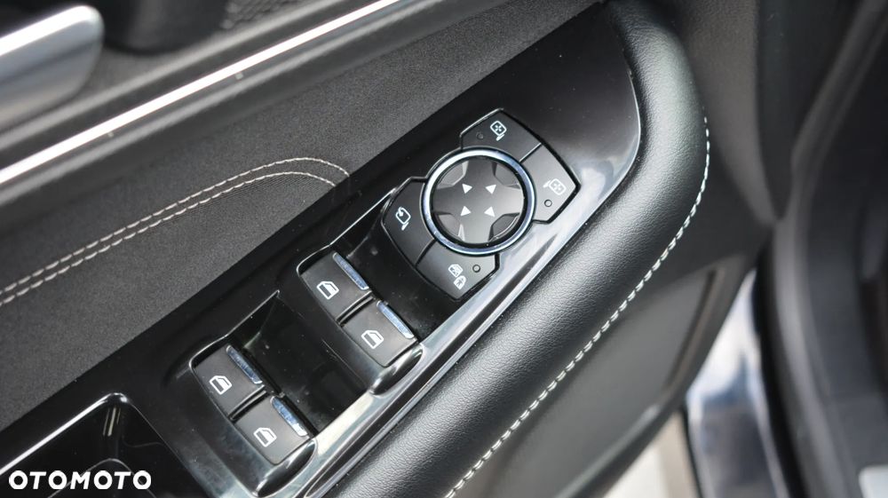 Ford Edge - 37