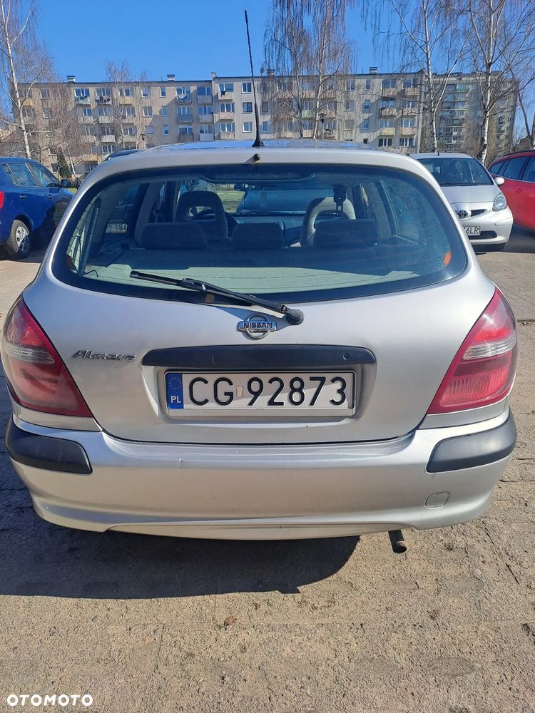 Nissan Almera 1.5 Comfort - 2