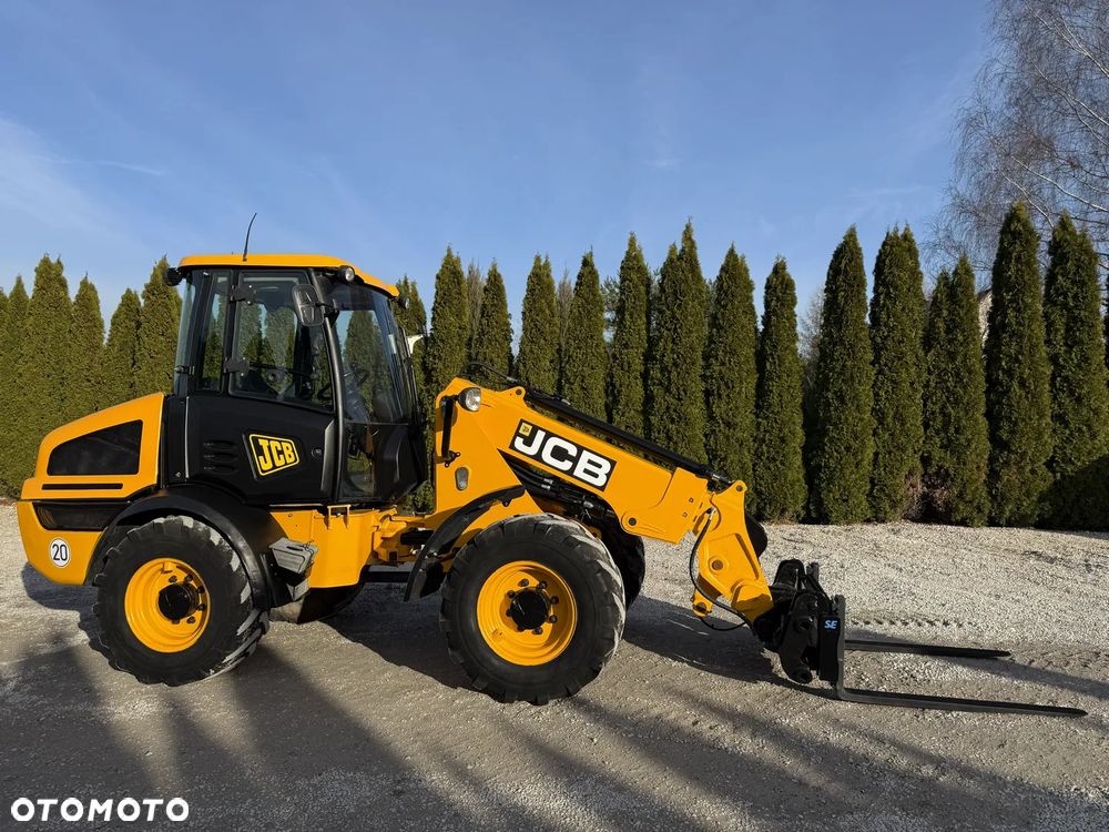 JCB TM 220 AGRI TELESKOP / 2016 ROK / TELESKOP / MAŁE GABARYTY / PIĘKNA / ZADBANA / SPROWADZONA Z NIEMIEC / PIĘKNIE UTRZYMANA / ORYGINAŁ / 180 300 310 320 330 Schaffer - 2