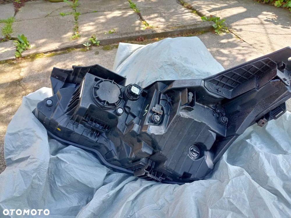 Światła przednie KIA EV6 full LED - 3