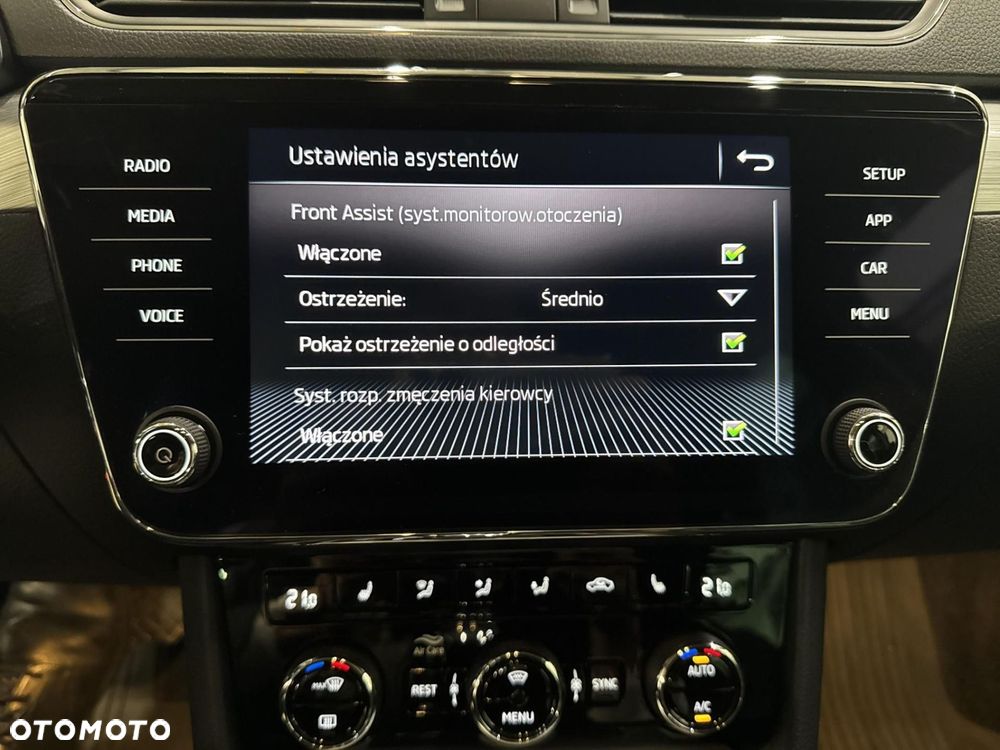 Skoda Superb - 32