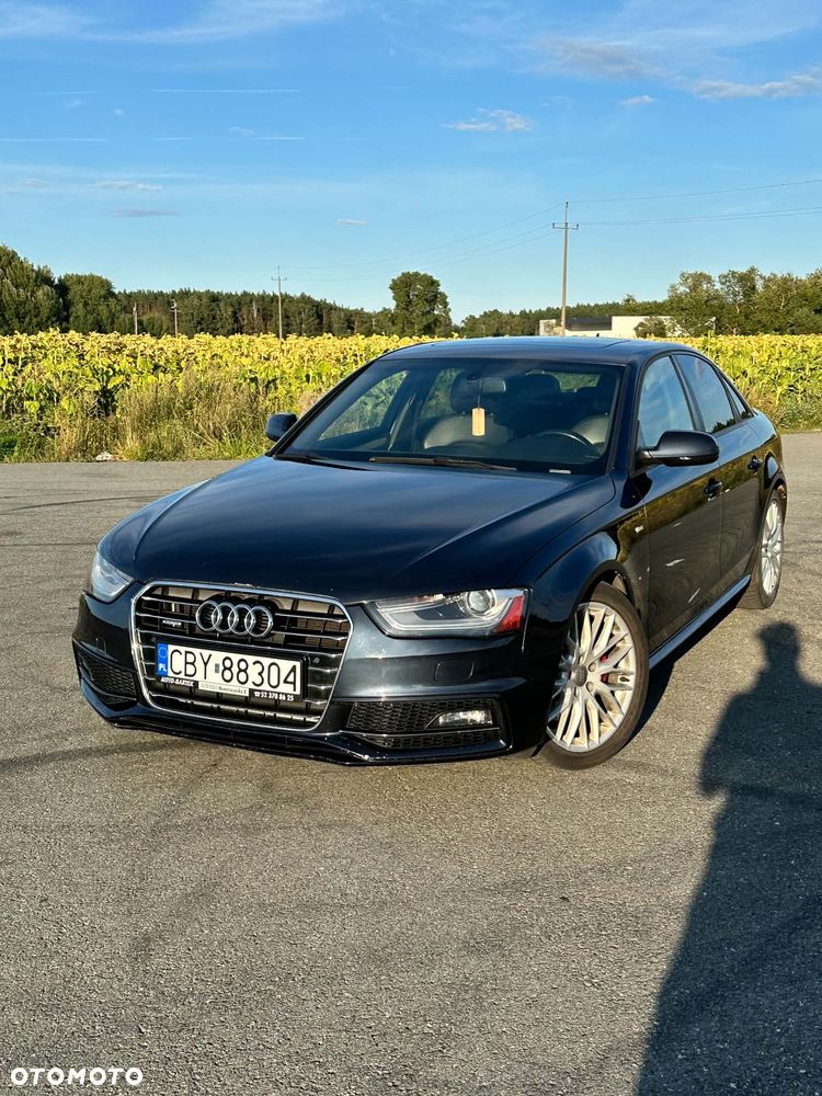 Audi A4 Limousine - 1