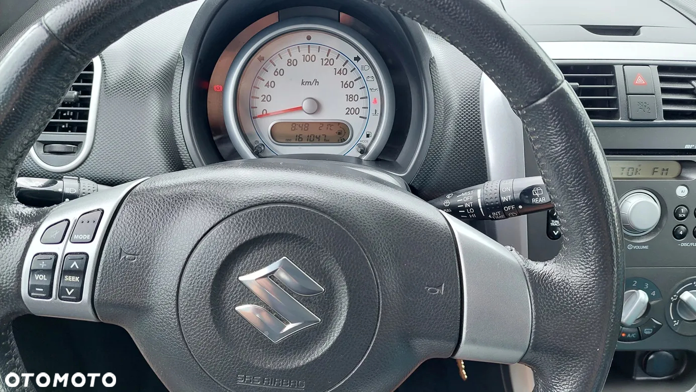 Suzuki Splash - 11