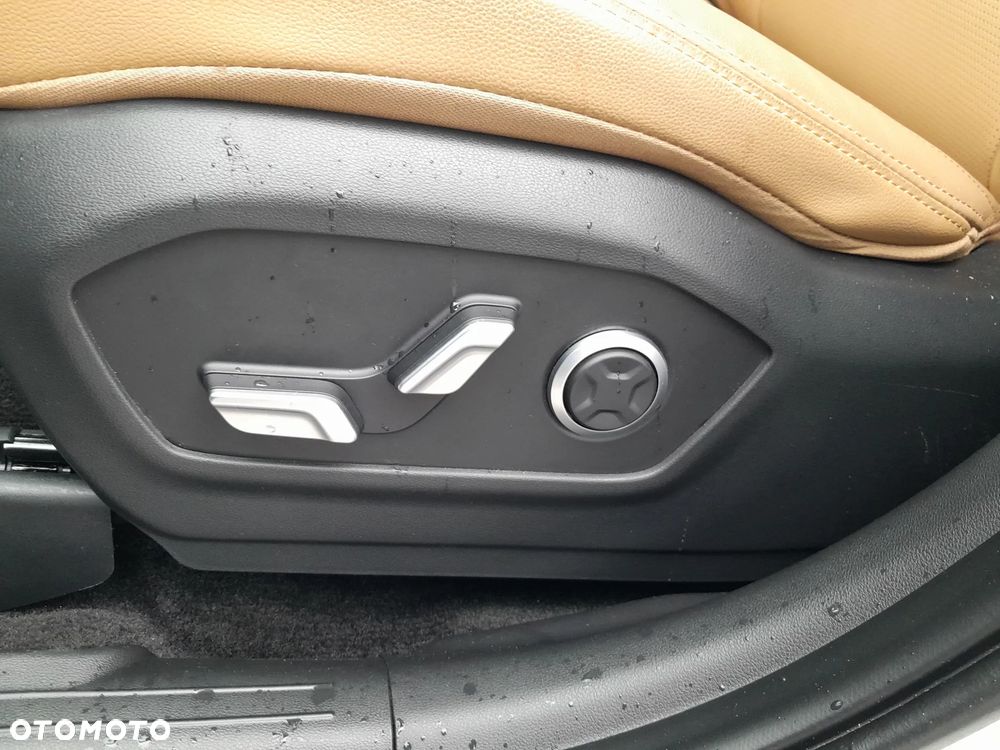 Hyundai Santa Fe 1.6 T-GDI PHEV Platinum 4WD 7os - 22
