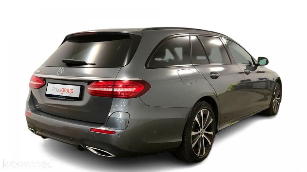 Mercedes-Benz E 300 de AMG Line - 2