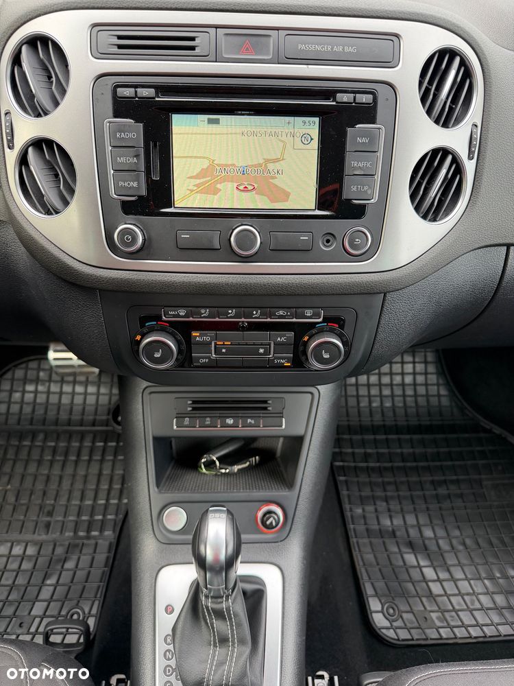 Volkswagen Tiguan - 21