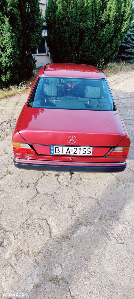 Mercedes-Benz W124 (1984-1993) - 26