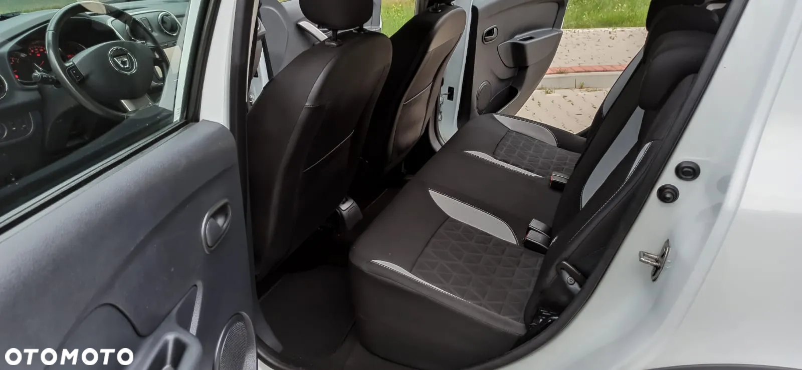 Dacia Sandero Stepway dCi 90 S&S Prestige - 11