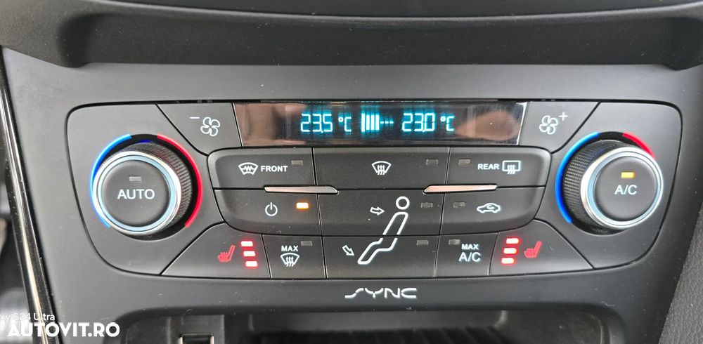 Ford Focus 1.0 EcoBoost Start Stop Titanium - 12