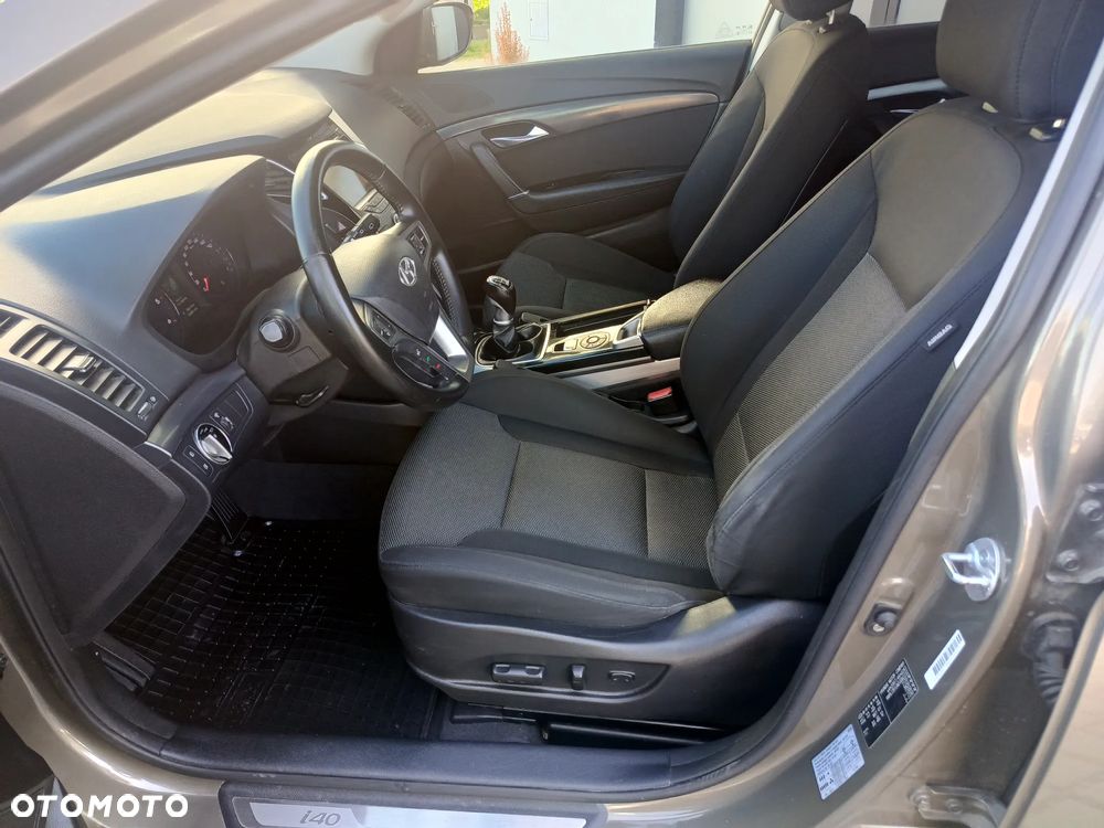 Hyundai i40 i40cw 1.7 CRDi Fifa World Cup Edition - 9