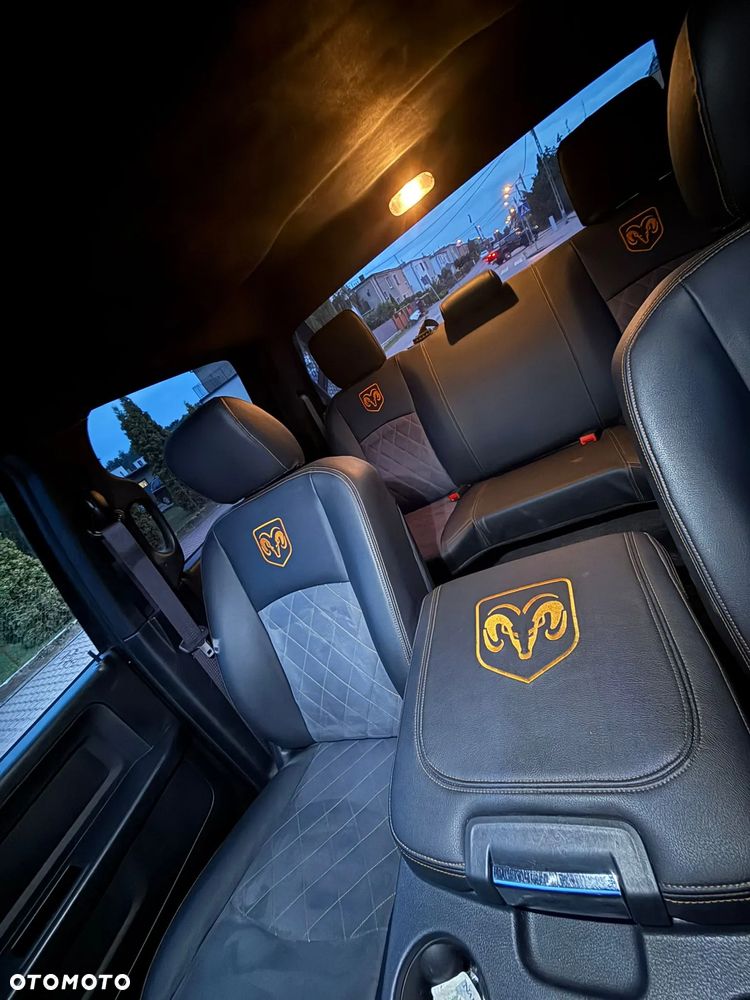 Dodge RAM 1500 5.7 4x4 - 9