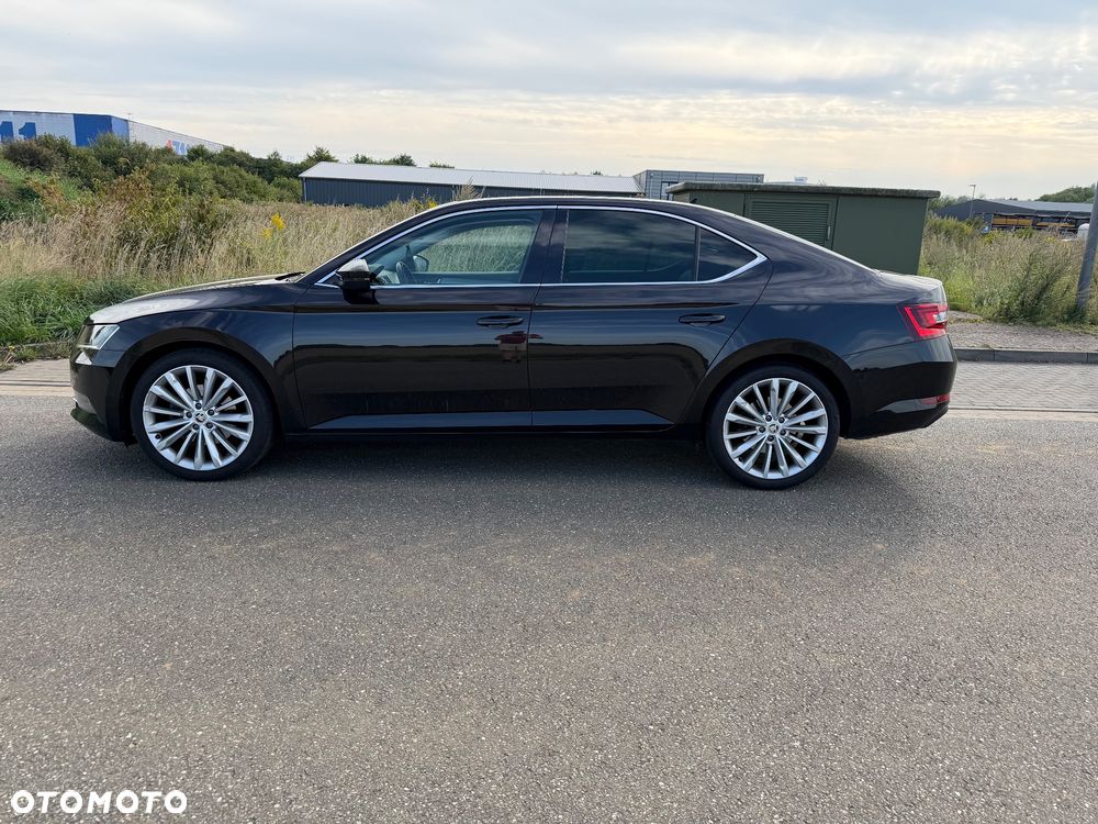Skoda Superb 2.0 TDI Style DSG - 7