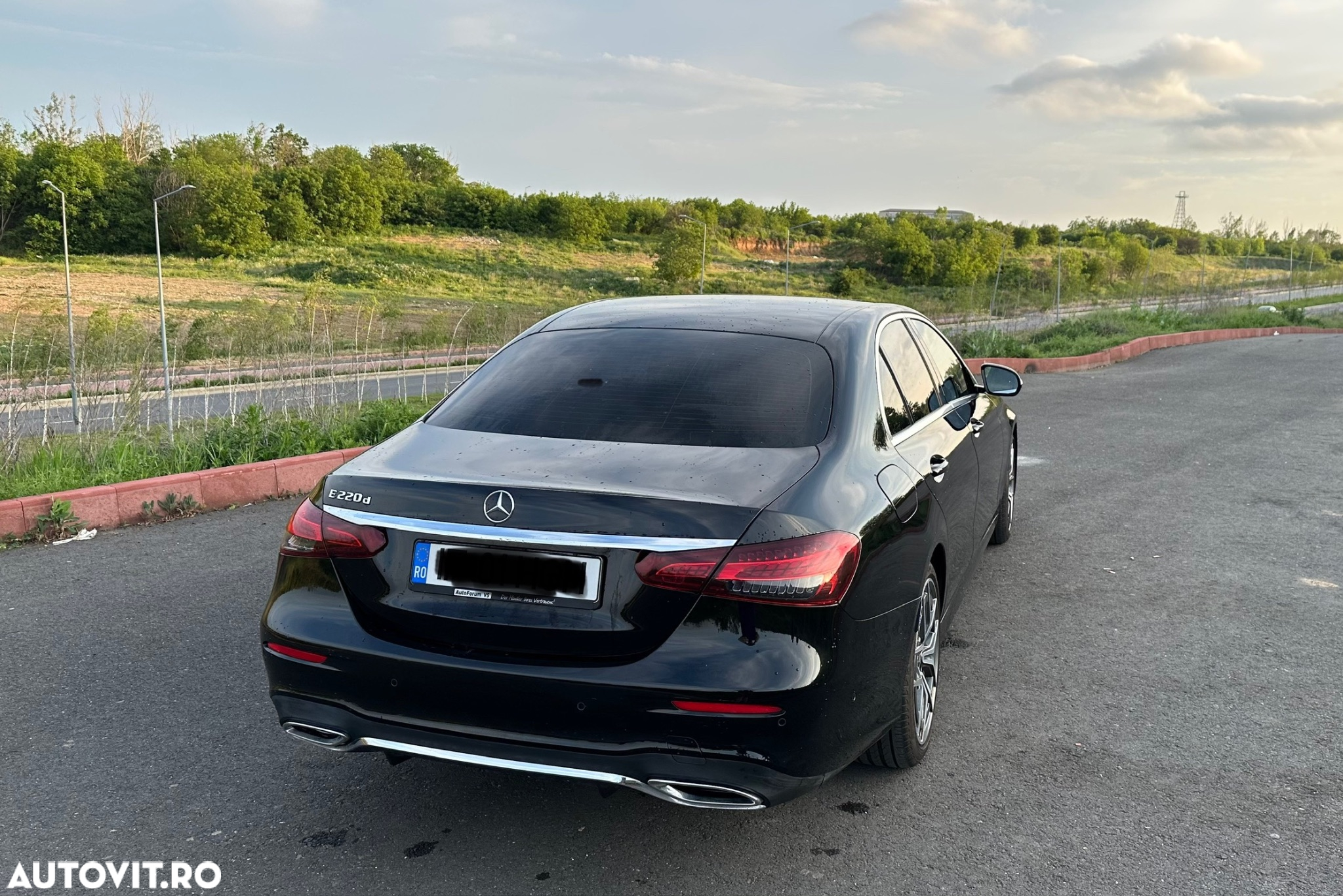 Mercedes-Benz E 220 d MHEV Aut. - 3