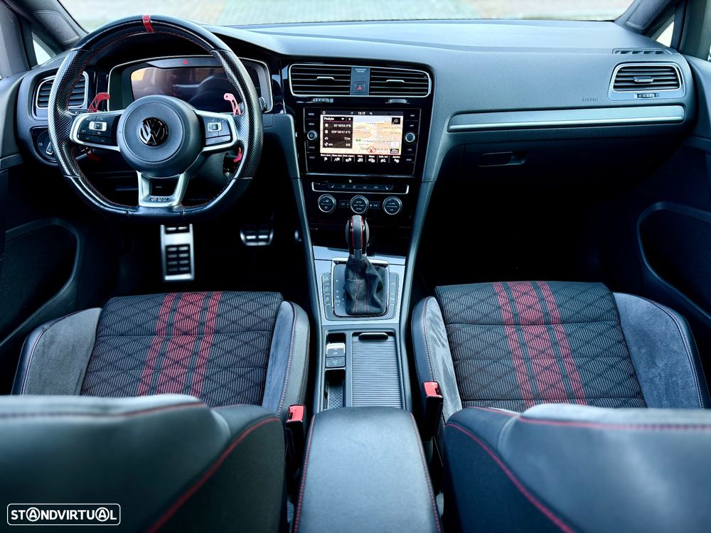 VW Golf GTI TCR 2.0 TSI OPF DSG - 12