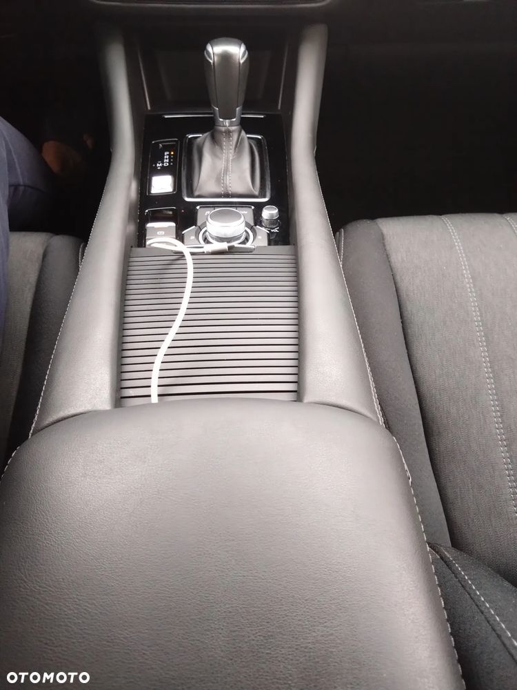 Mazda 6 ver-2-0-center--line - 21