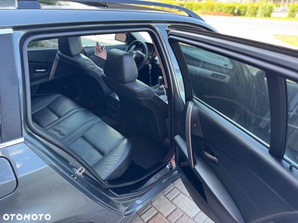 BMW Seria 5 - 23