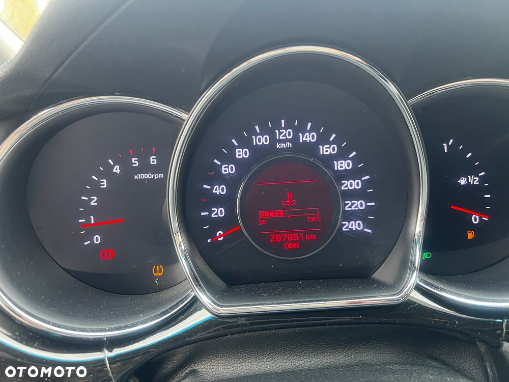 Kia Ceed 1.6 CRDi 128 ISG SW Platinum Edition - 10