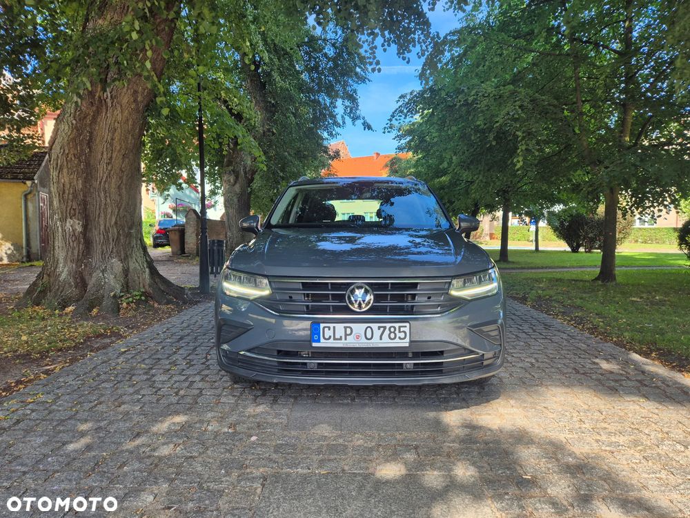 Volkswagen Tiguan - 35