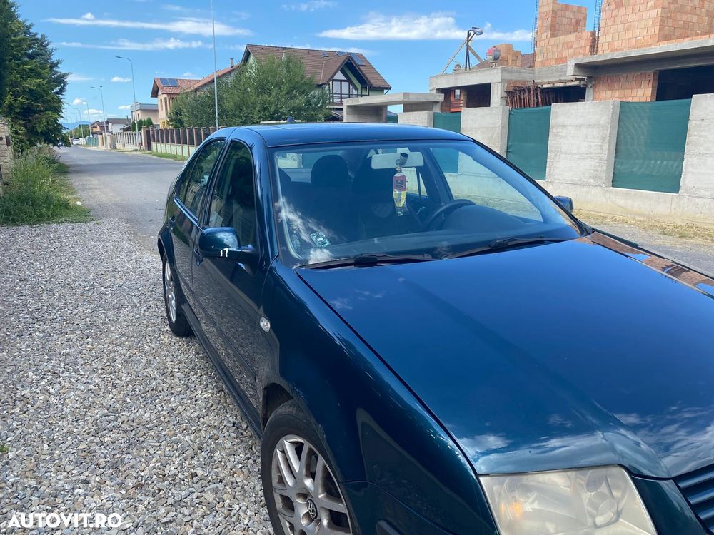 Volkswagen Bora 1.6 - 4